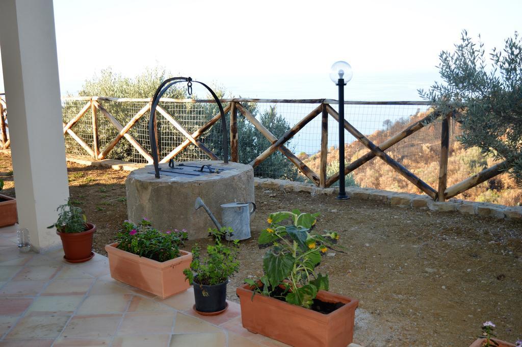 Вилла Agriturismo Pattina Pettineo Экстерьер фото